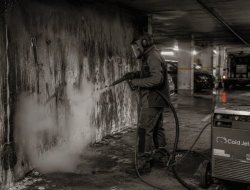 Sonderreinigung mit Trockeneis nach Bränden und Vandalismus